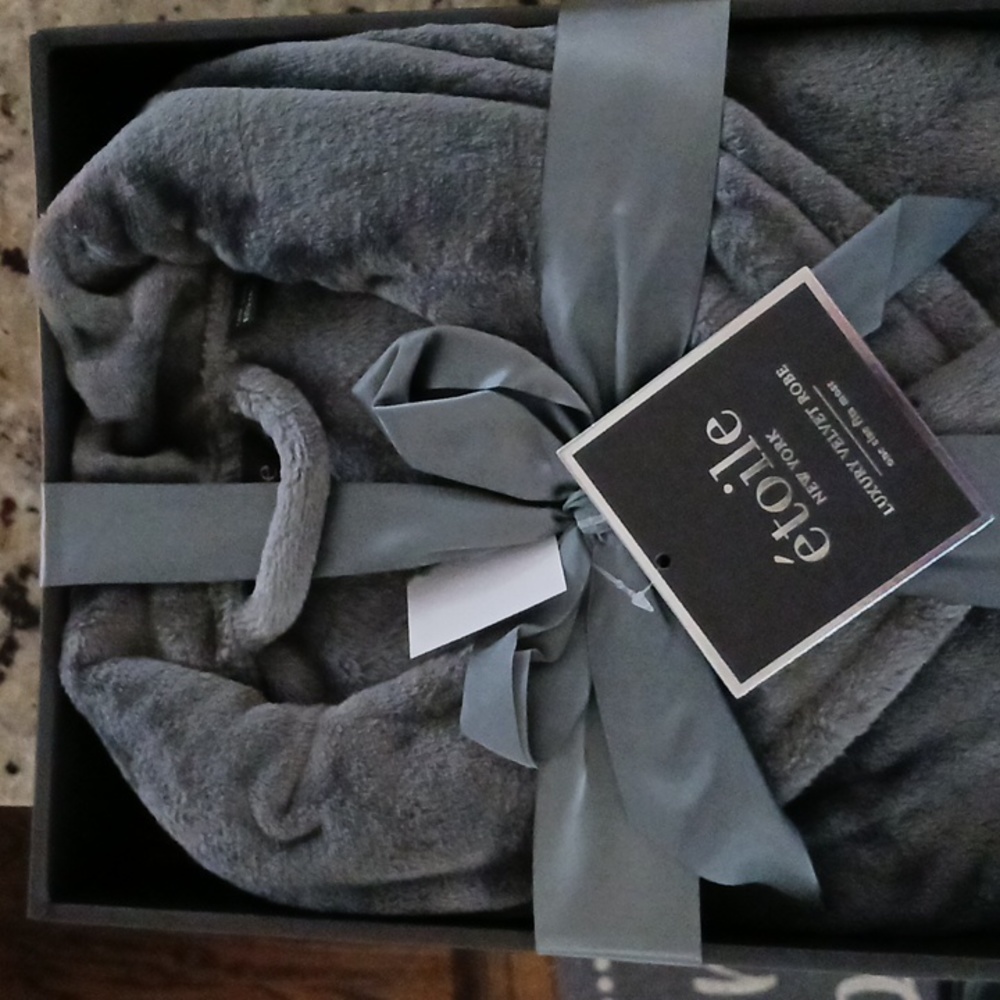 etoile ladies robe